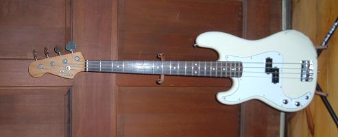 85 squier front.JPG