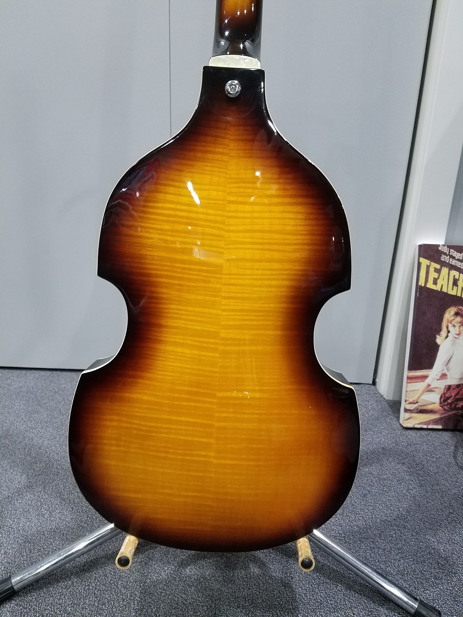 Hofner back body.jpg