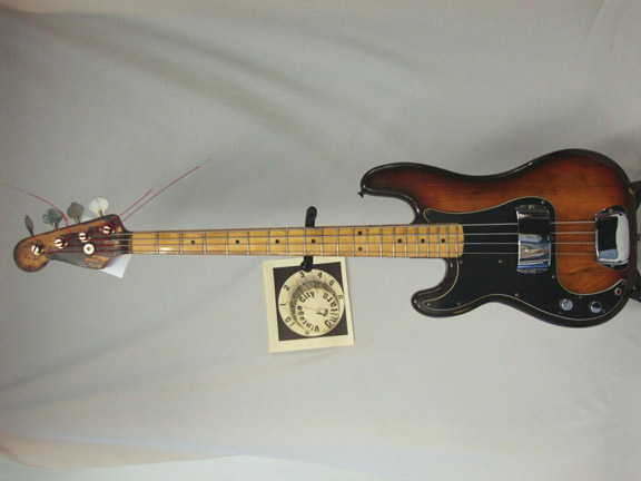 Fender Precision 1980...jpg