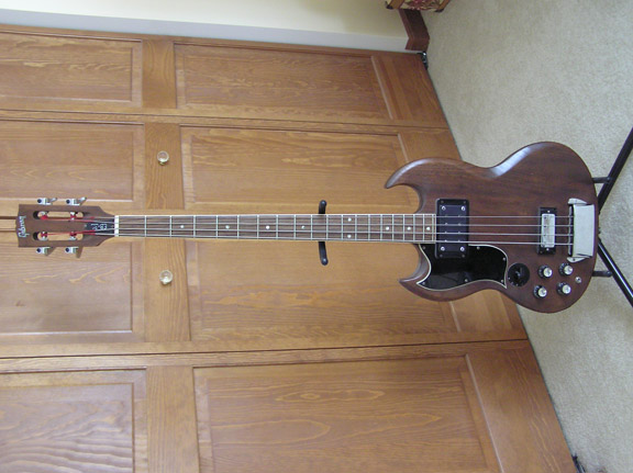 Gibson EB3L...jpg