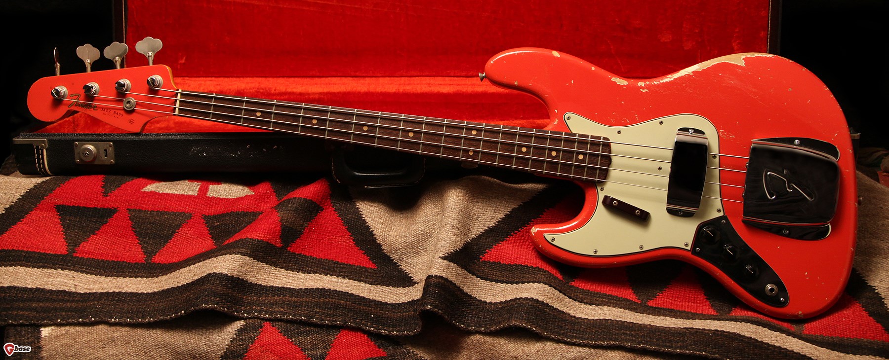 63 Jazz Bass p1_ue2wwhhrf_so.jpg