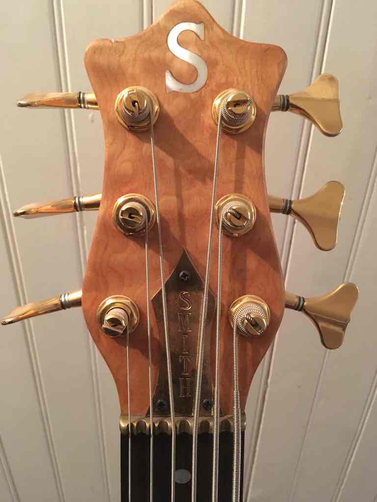 Headstock.jpg