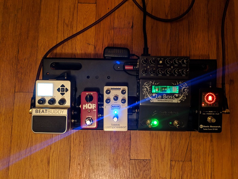 Pedalboard 2.jpg