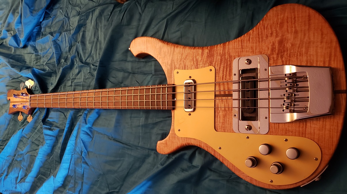 done- cropped 1 Lefty bass size.jpg